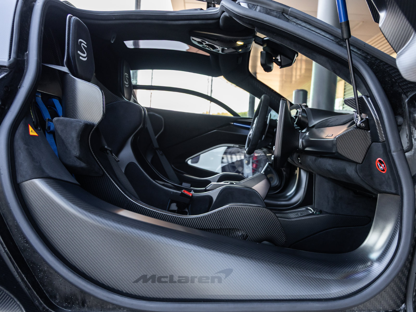 Used 2019 McLaren Senna photo 67