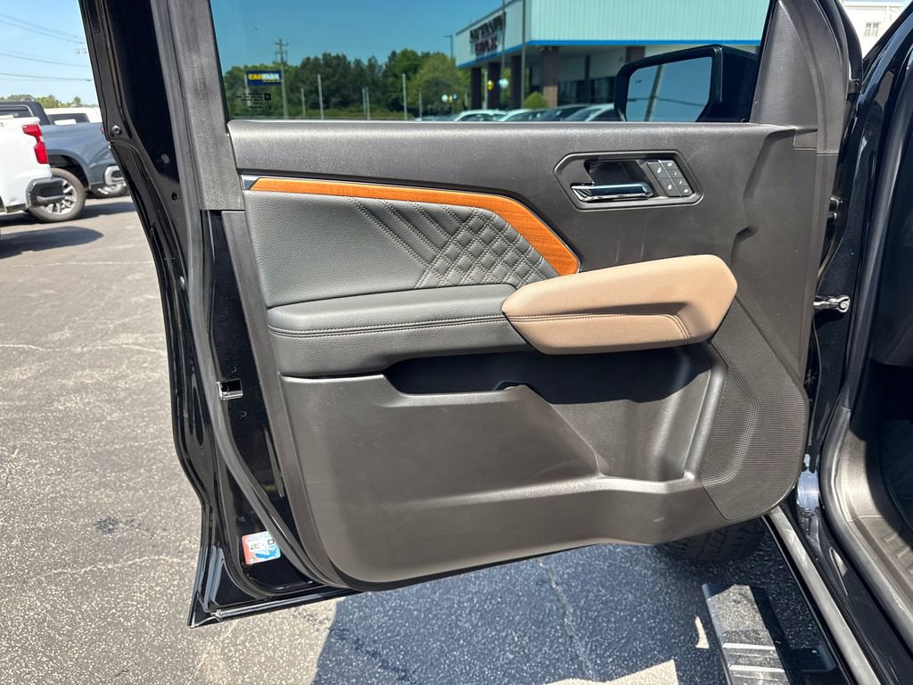 2024 GMC Canyon Denali