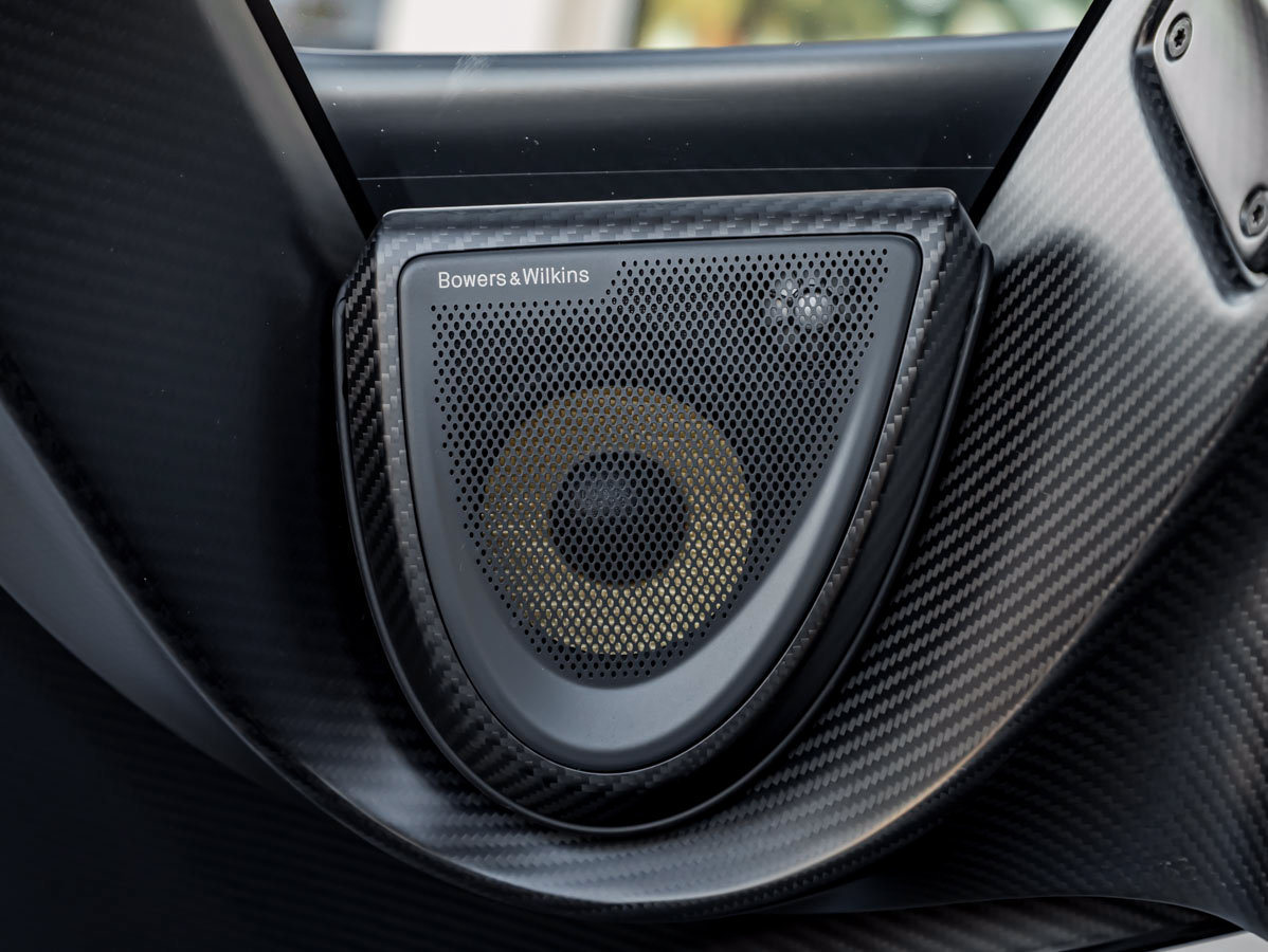 Used 2019 McLaren Senna photo 28
