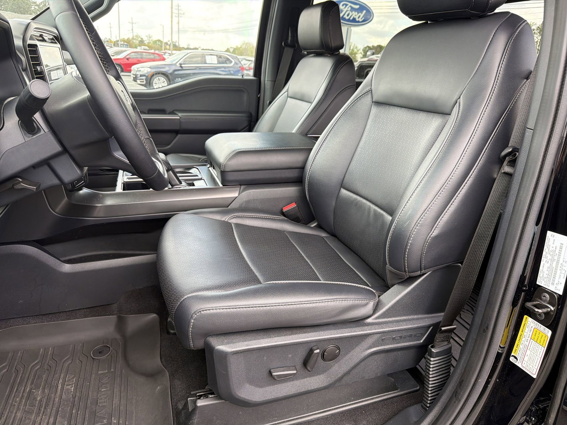 2025 Ford F150 Lariat