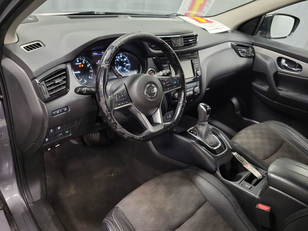 2020 Nissan Rogue Sport SV