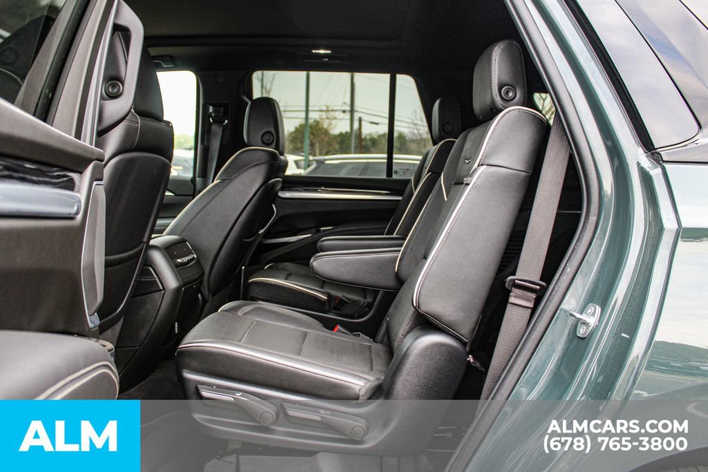 2025 Cadillac Escalade Sport