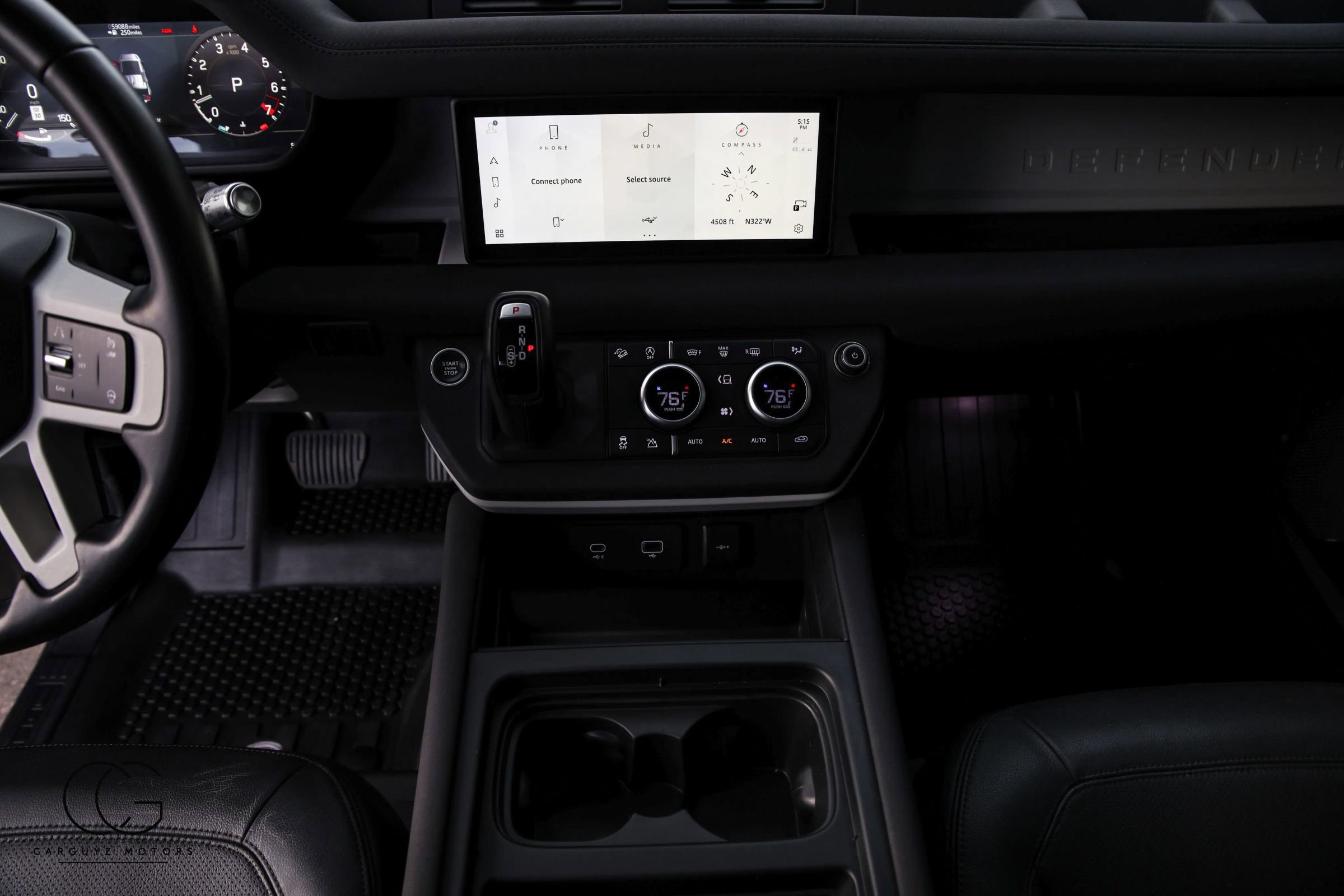 2022 Land Rover Defender 110 SE