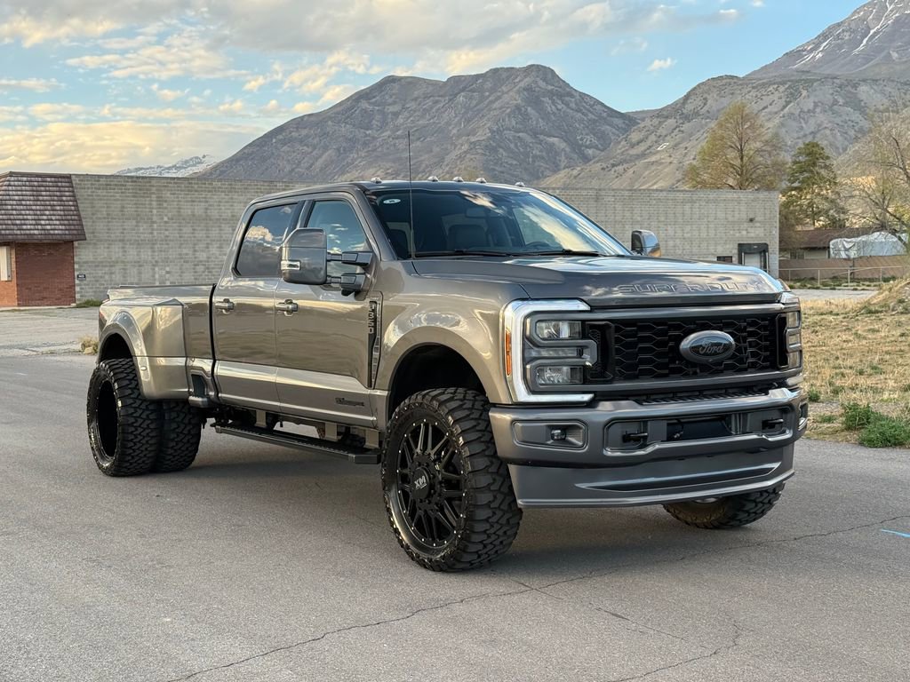 2026 Ford F350 Lariat