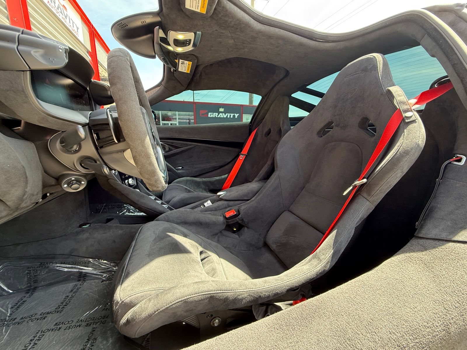 Used 2024 McLaren 750S photo 18