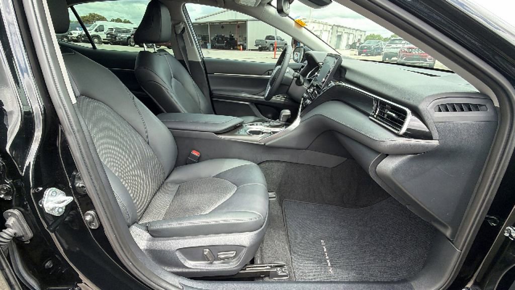 2024 Toyota Camry XLE