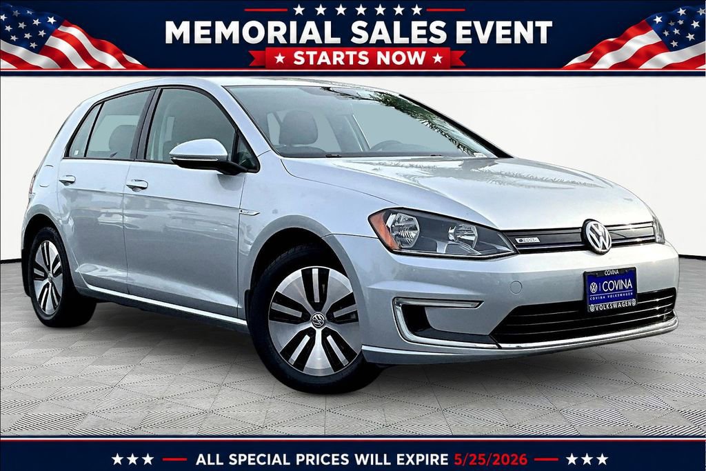 Used 2016 Volkswagen e-Golf SE w/ DC Fast Charging Package