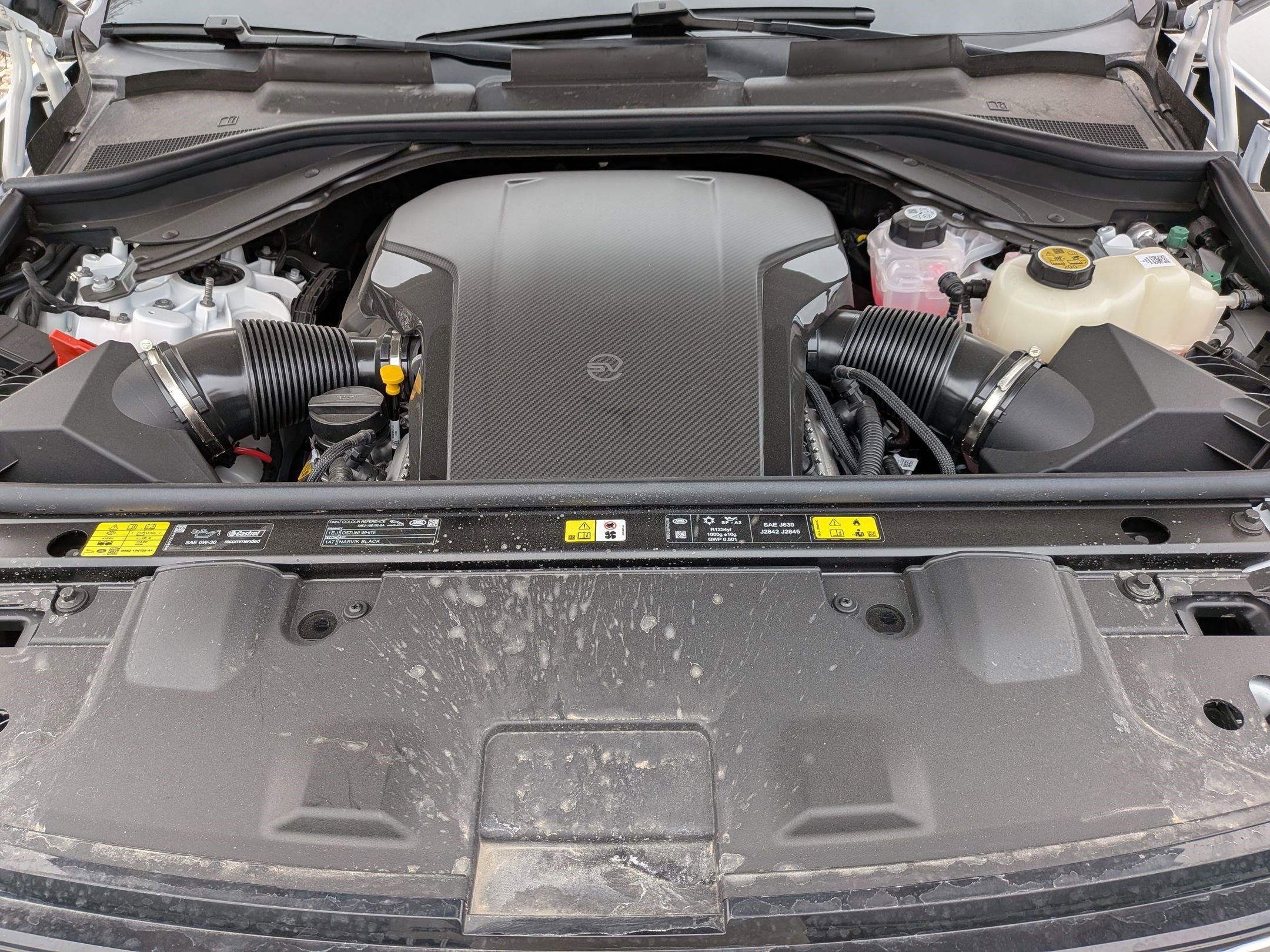 2025 Land Rover Range Rover SV