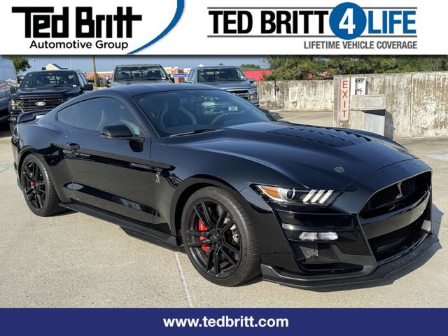 Used 2020 Ford Mustang Shelby GT500 w/ Technology Package
