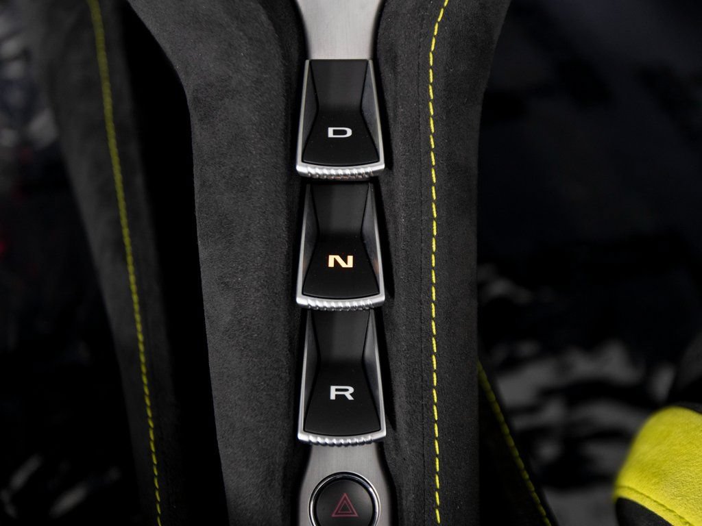 Used 2024 McLaren 750S Spider photo 21