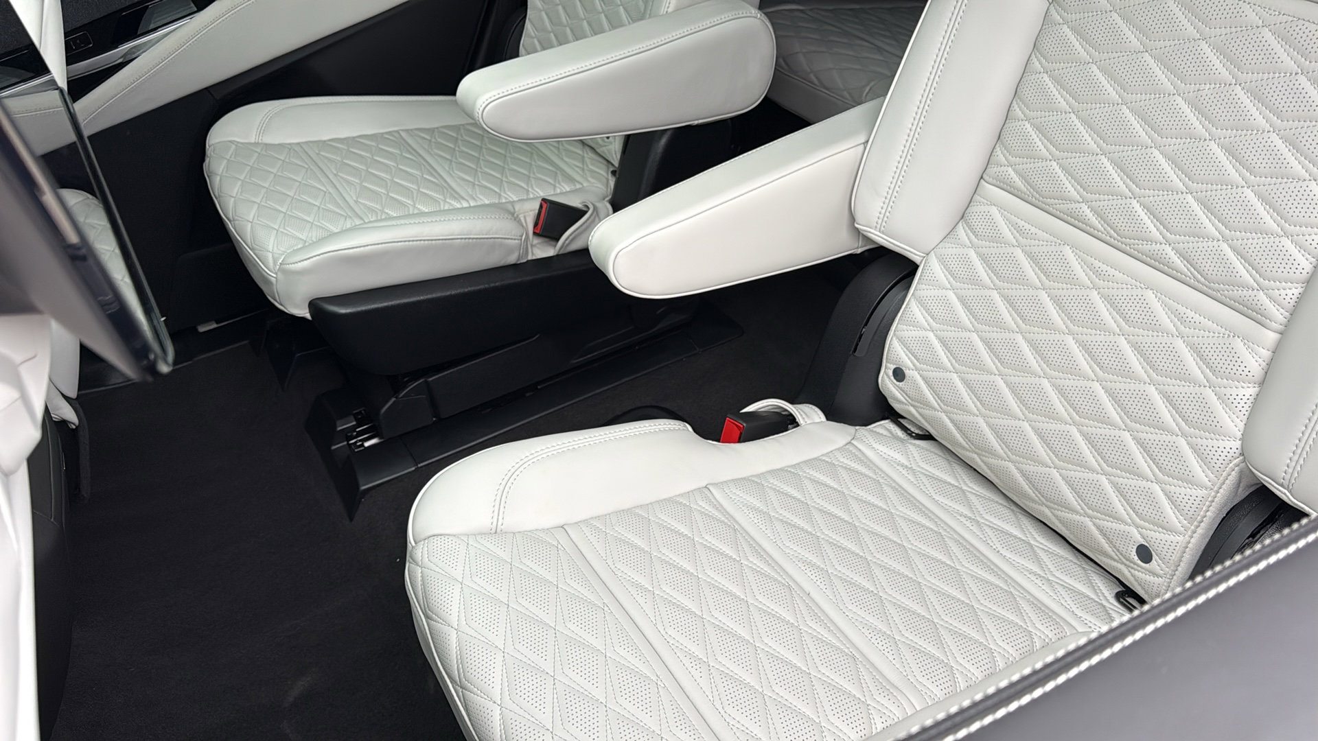 2025 Cadillac Escalade Premium Luxury Platinum