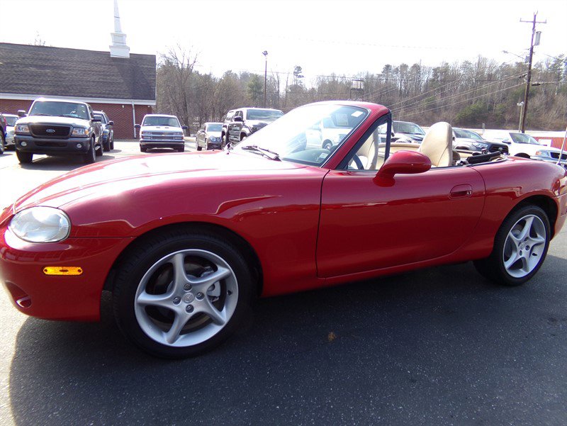 Used 2002 MAZDA MX-5 Miata LS