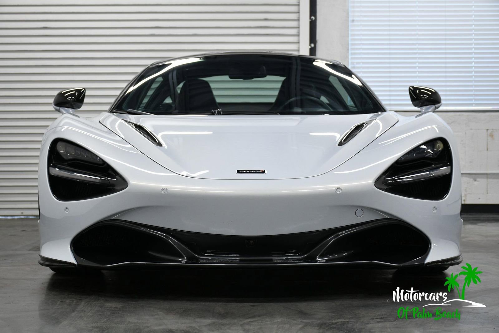 Used 2018 McLaren 720S photo 19