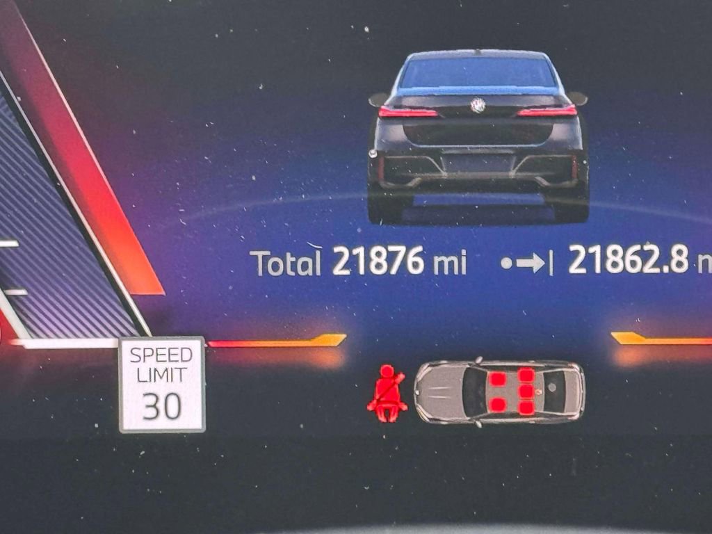 2023 BMW 760i xDrive