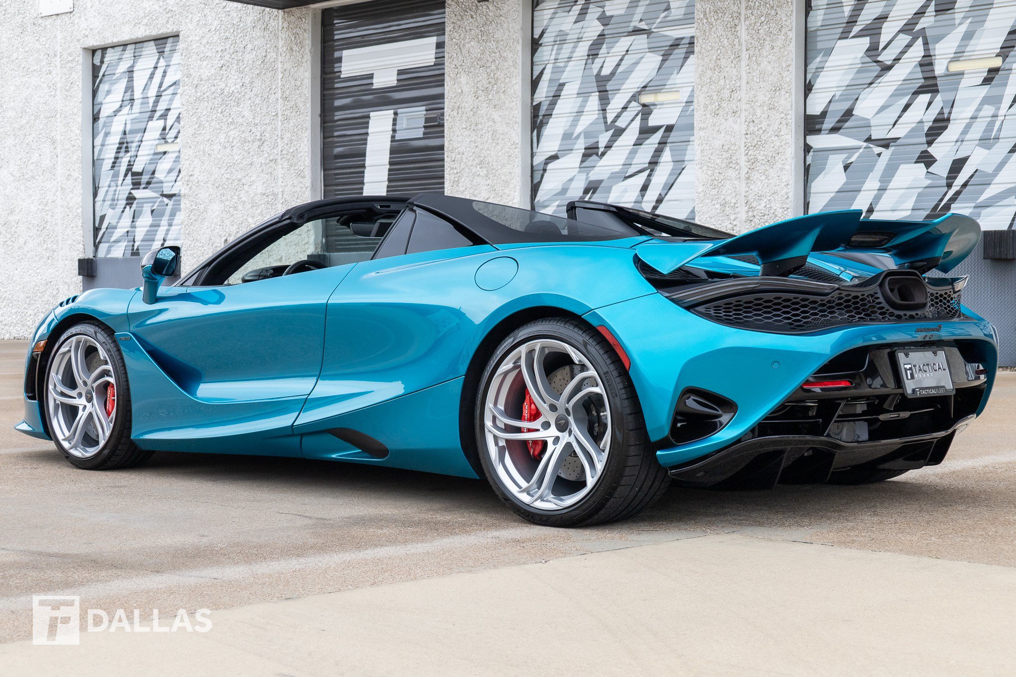 Used 2025 McLaren 750S Spider photo 10