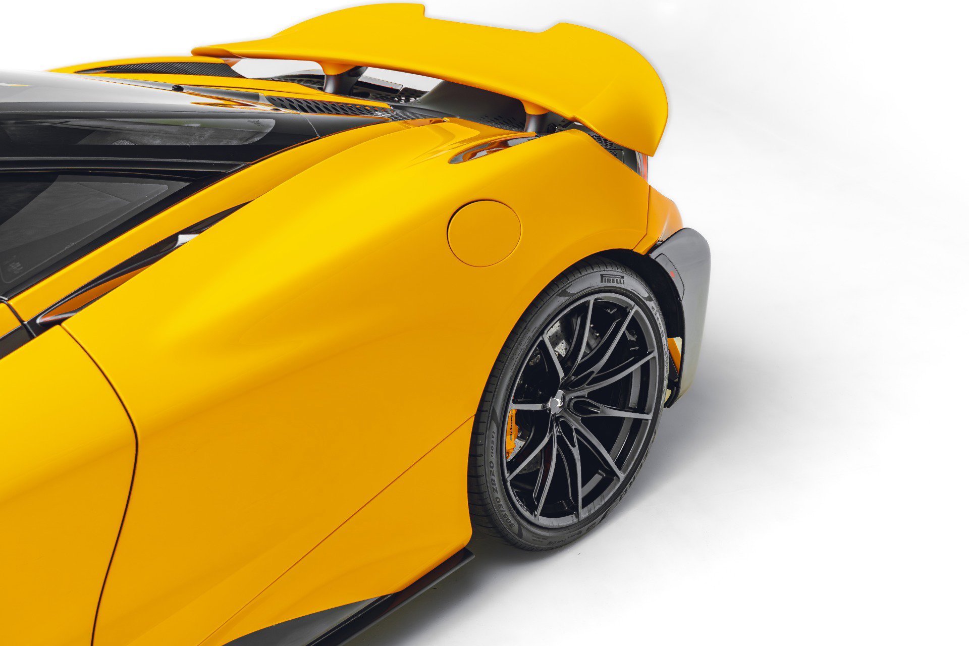 Used 2021 McLaren 765LT photo 24