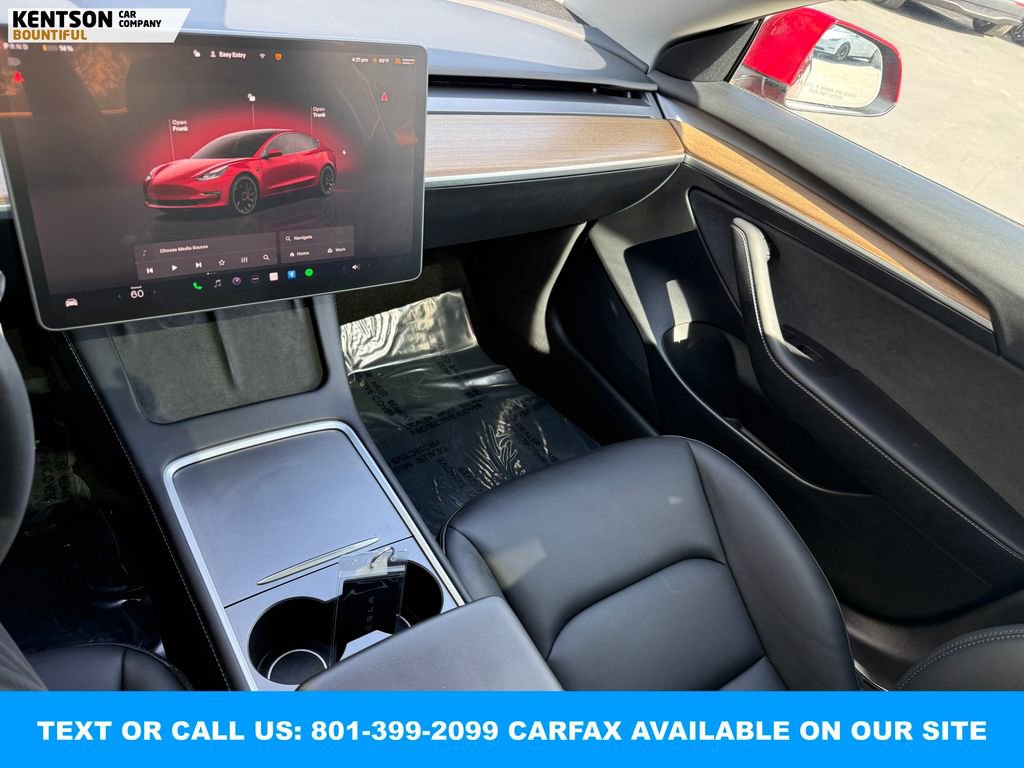 2023 Tesla Model 3 Performance