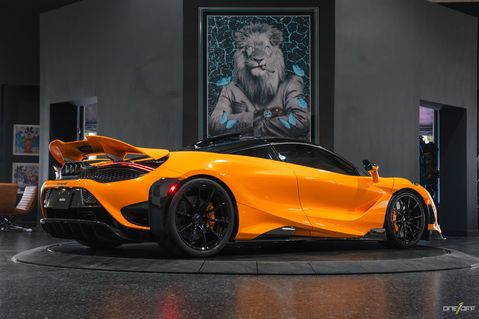 Used 2021 McLaren 765LT photo 7