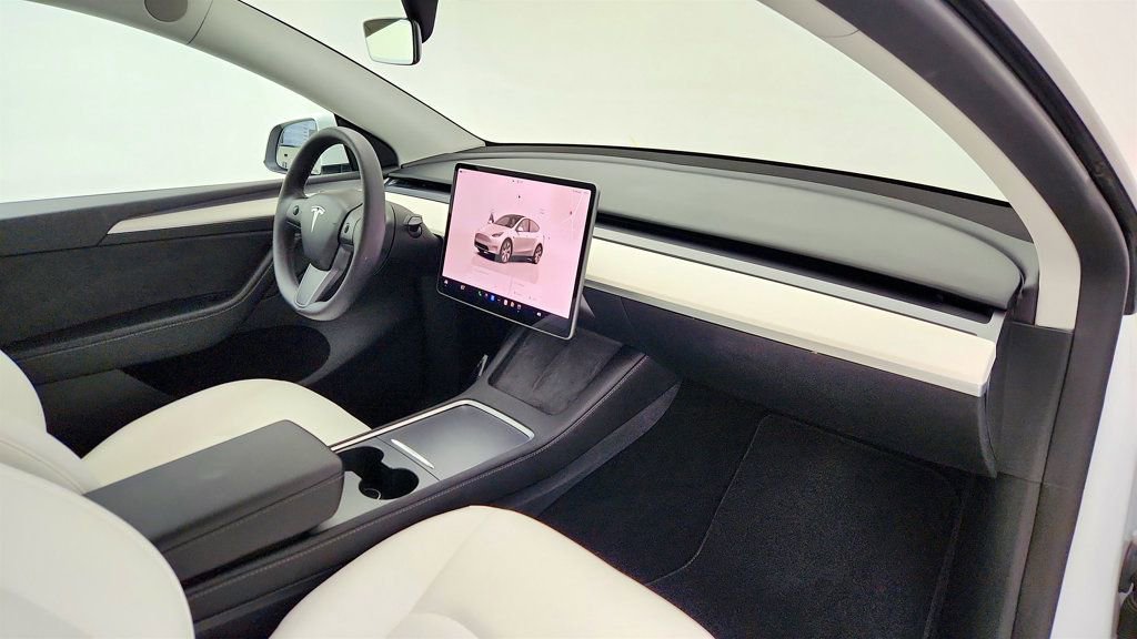 2023 Tesla Model Y AWD