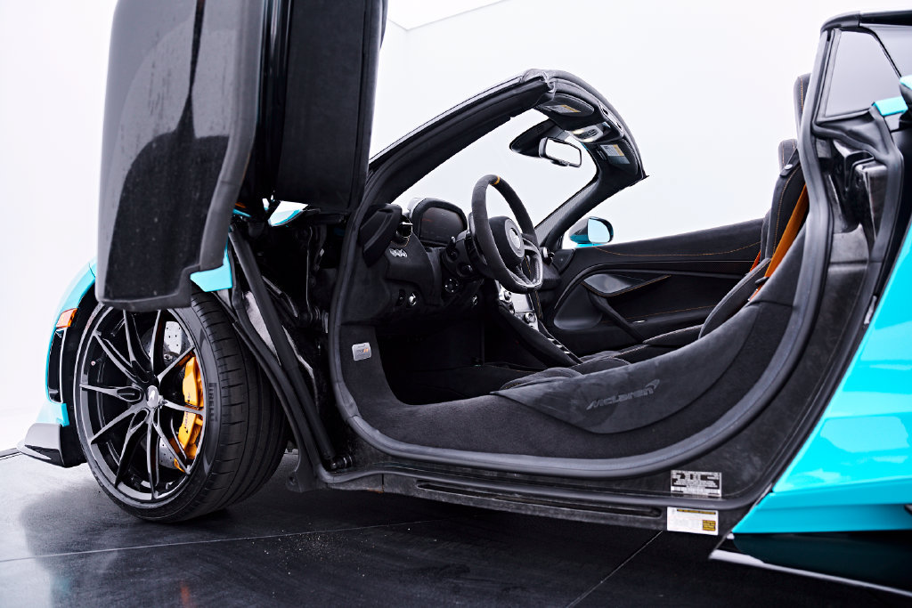 Used 2022 McLaren 765LT photo 64