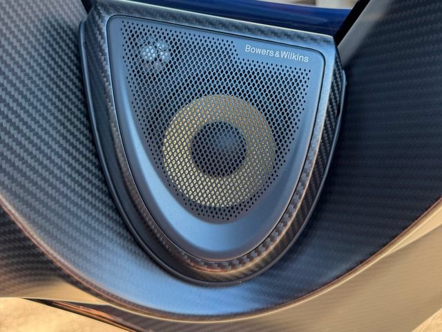 Used 2019 McLaren Senna photo 21