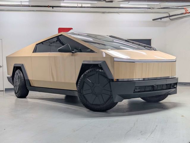 2024 Tesla Cybertruck AWD Crew Cab