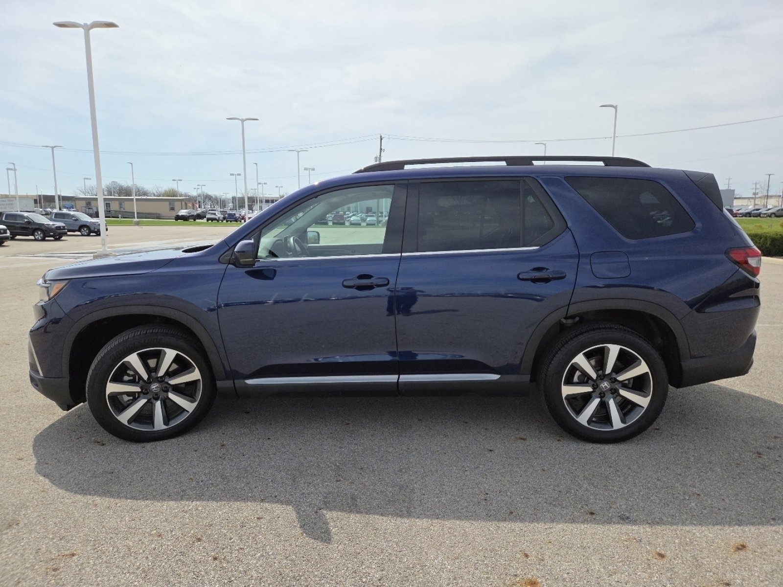 2025 Honda Pilot Touring