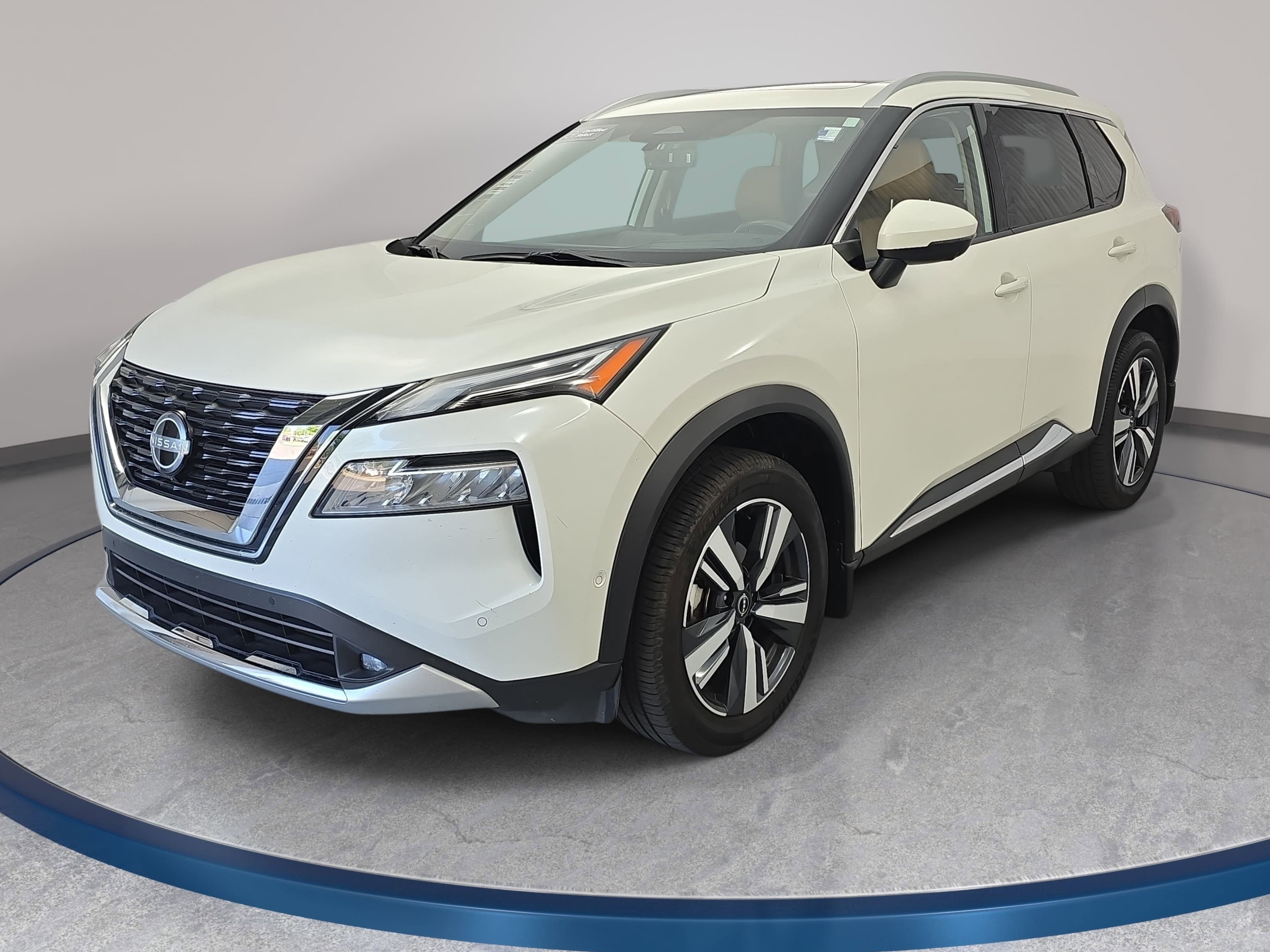 Certified 2022 Nissan Rogue Platinum w/ Head-Up Display Package