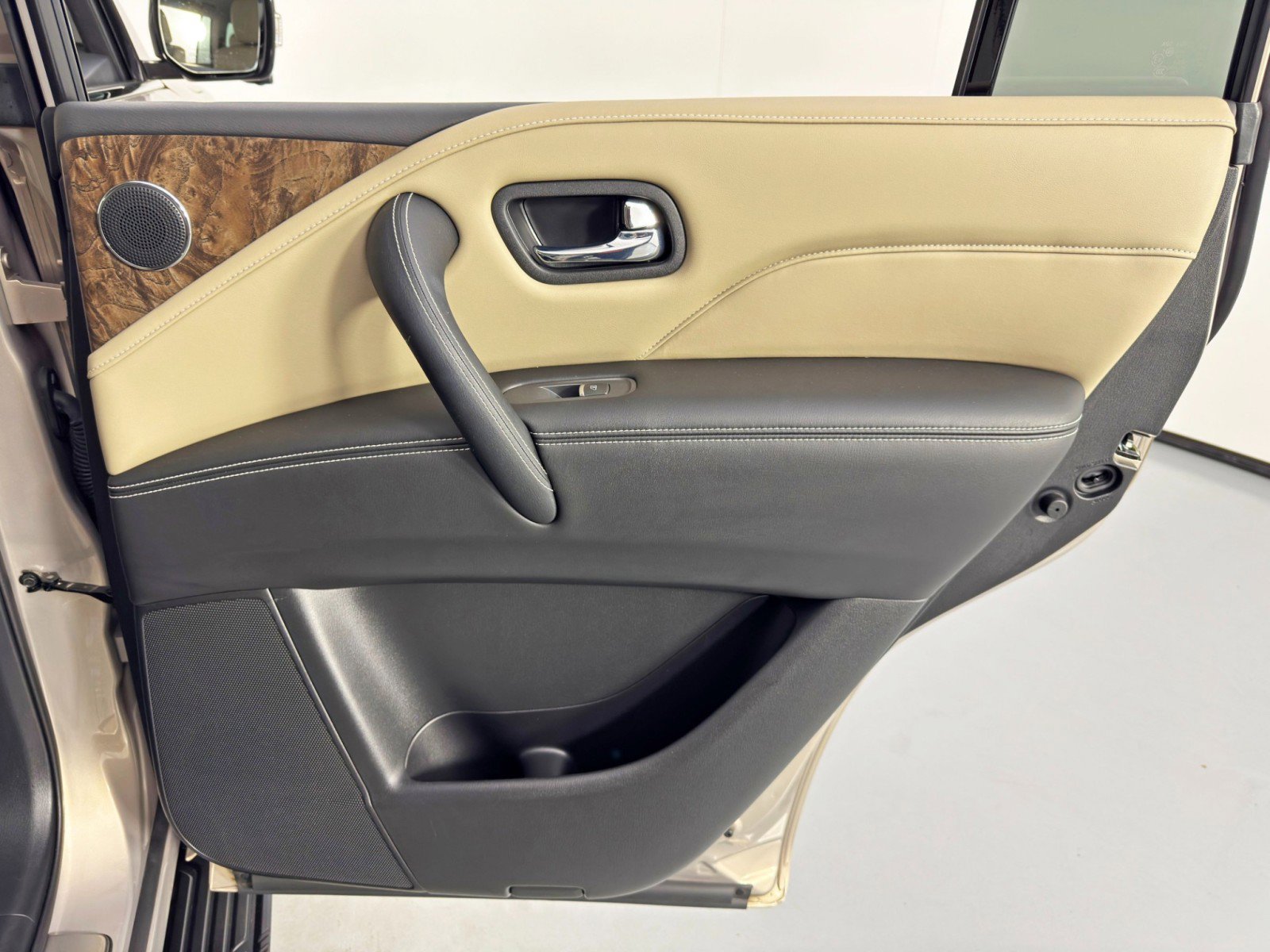 2022 INFINITI Qx80 Premium Select