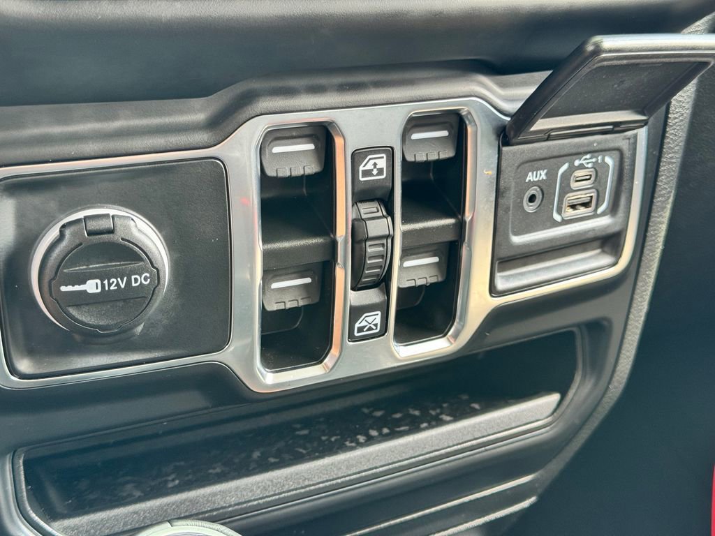 2023 Jeep Wrangler Unlimited Sahara