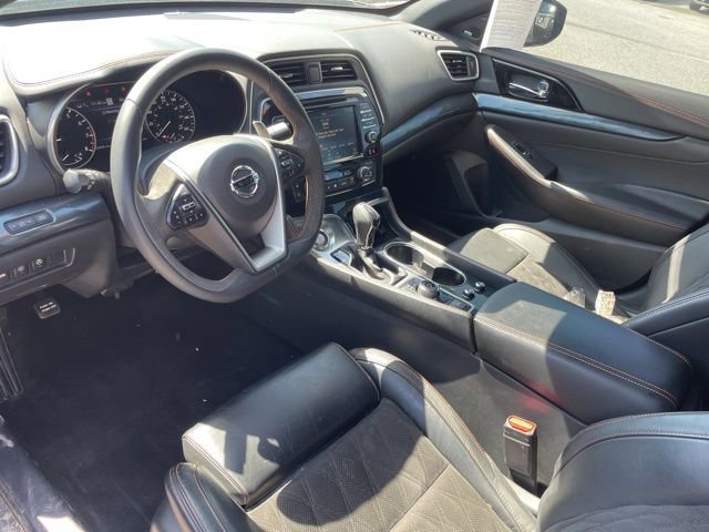 2021 Nissan Maxima SR