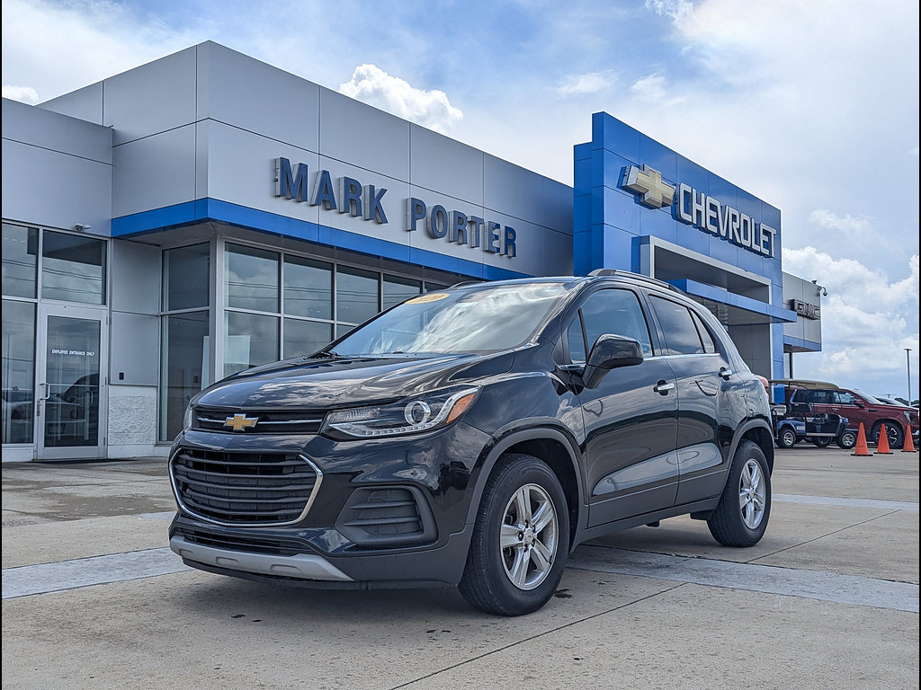 Used 2020 Chevrolet Trax LT w/ LT Convenience Package
