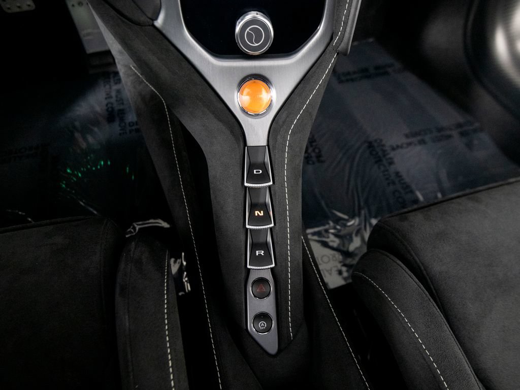 Used 2025 McLaren 750S photo 22
