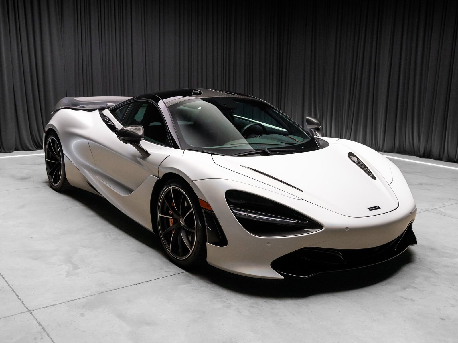 Used 2021 McLaren 720S Luxury 2
