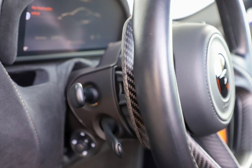 Used 2021 McLaren 720S Performance photo 43