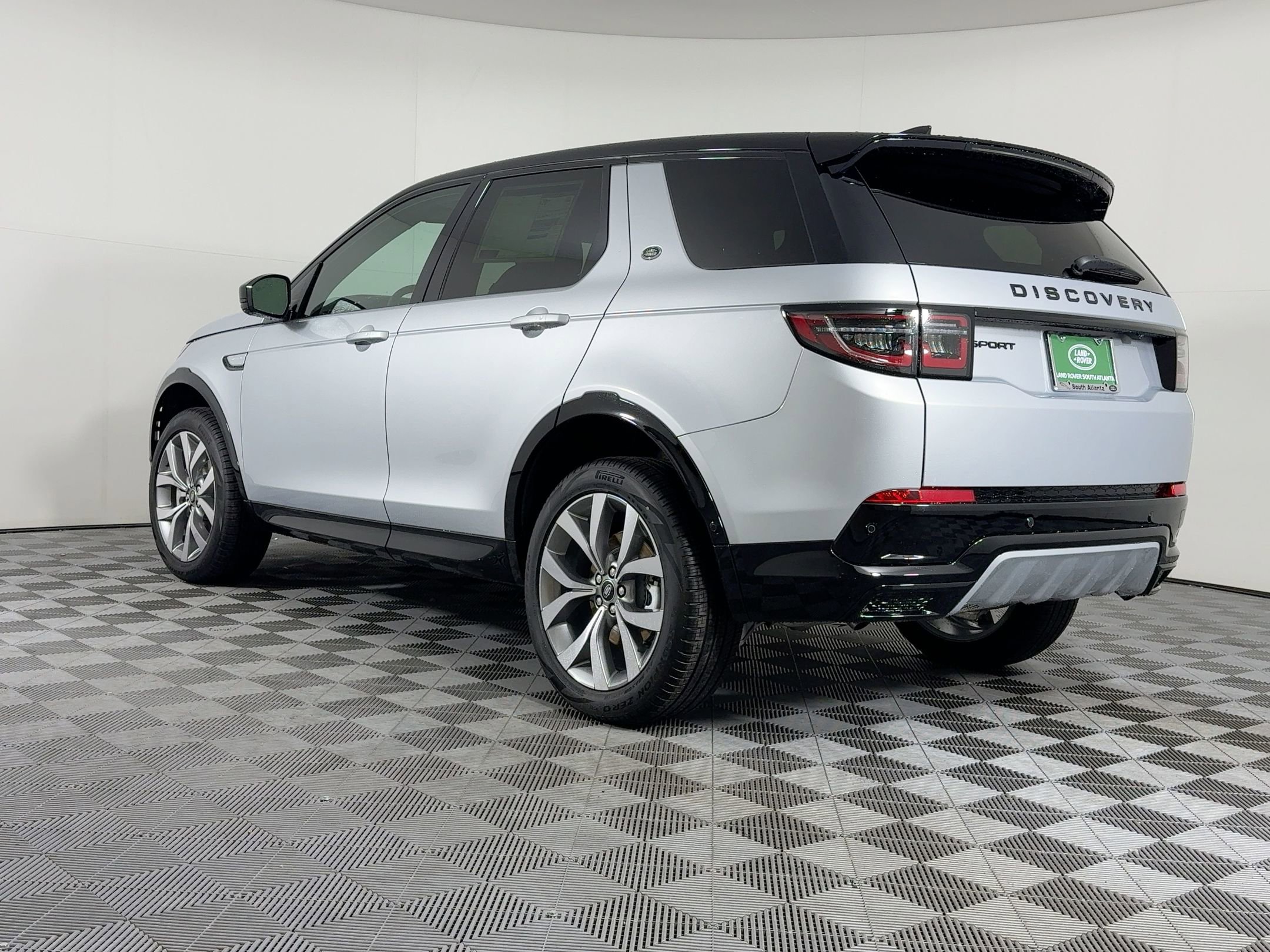 2026 Land Rover Discovery Sport Landmark