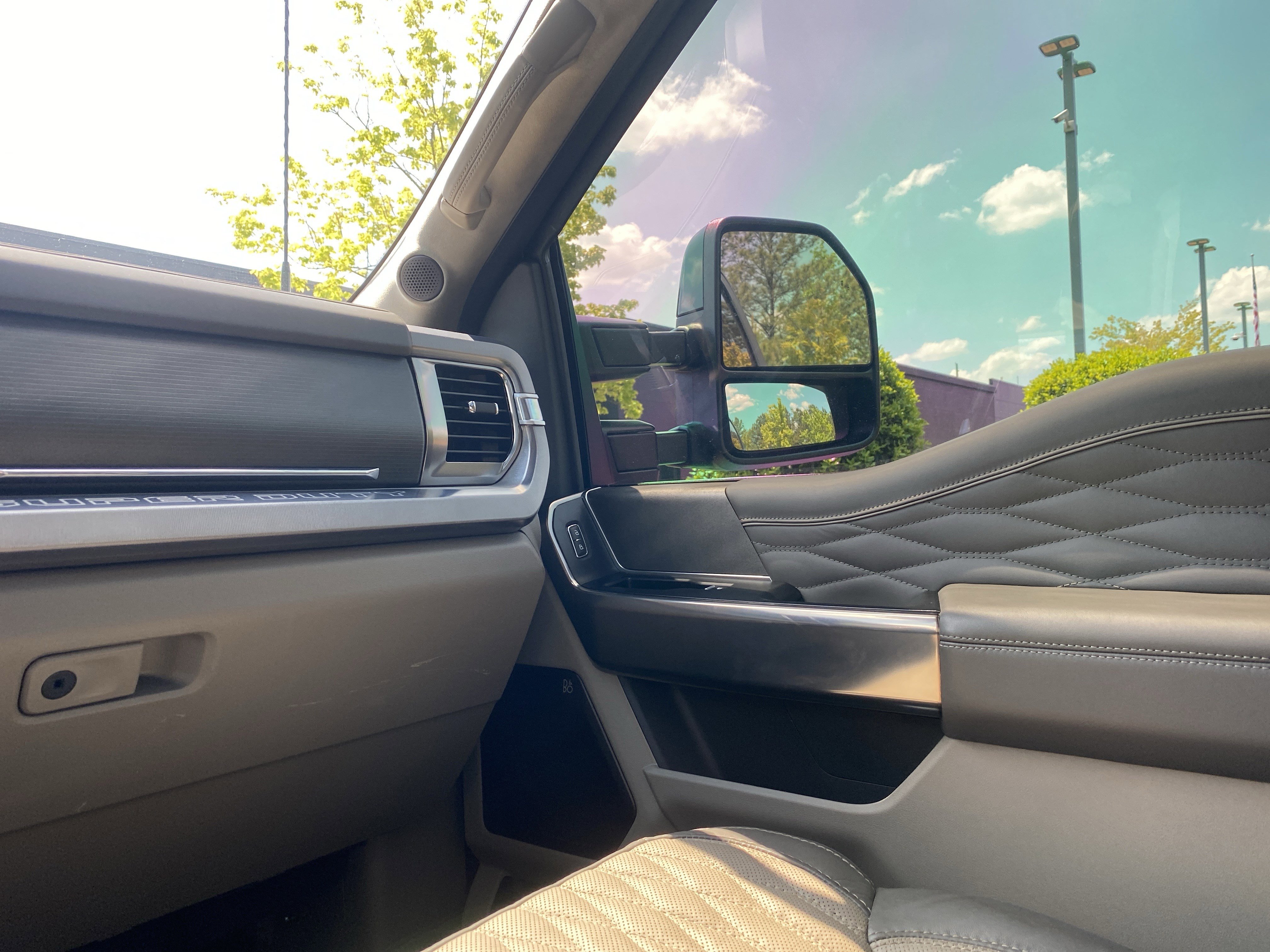 2025 Ford F250 Platinum