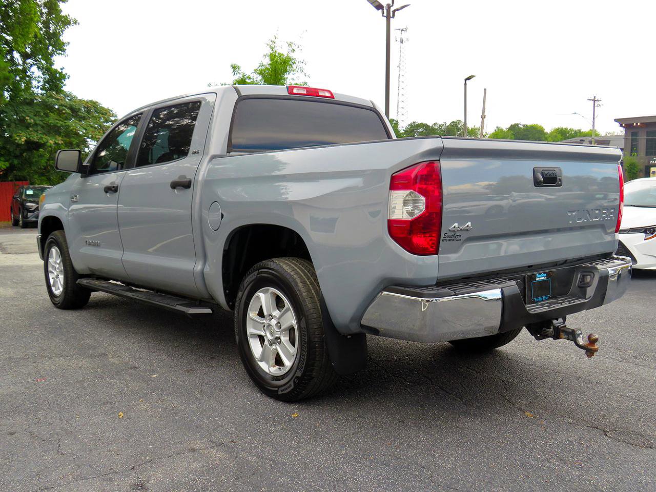 2018 Toyota Tundra SR5