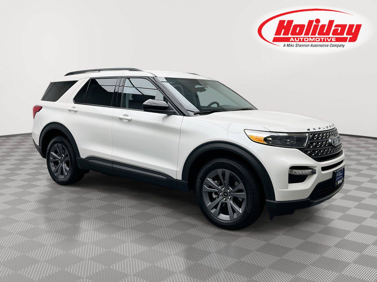 Certified 2023 Ford Explorer XLT w/ Equipment Group 202A