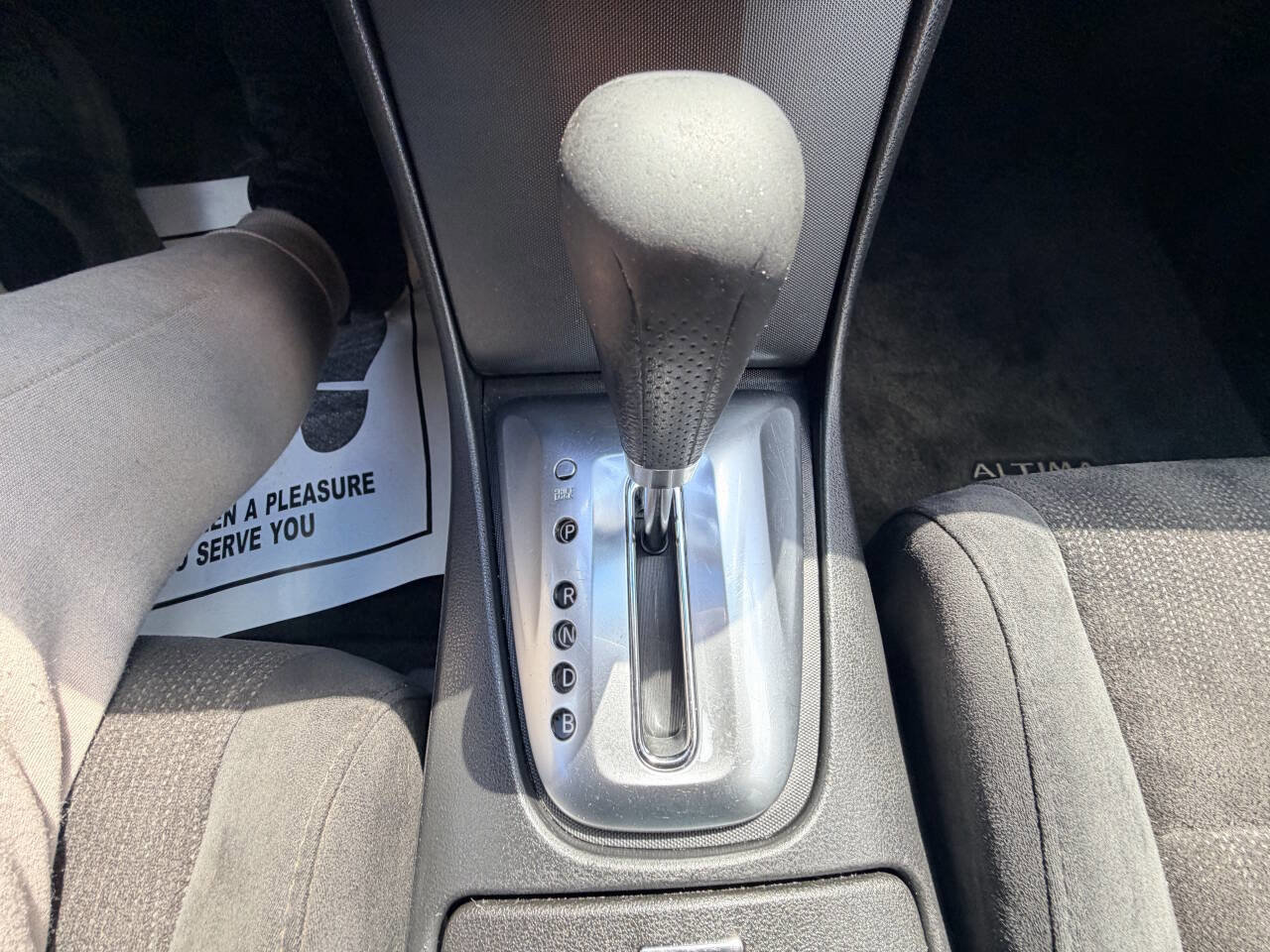 2010 Nissan Altima Hybrid Sedan