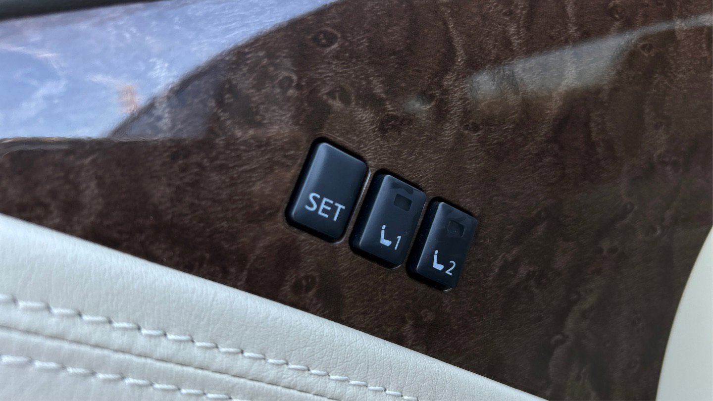 2016 INFINITI Qx80 2WD