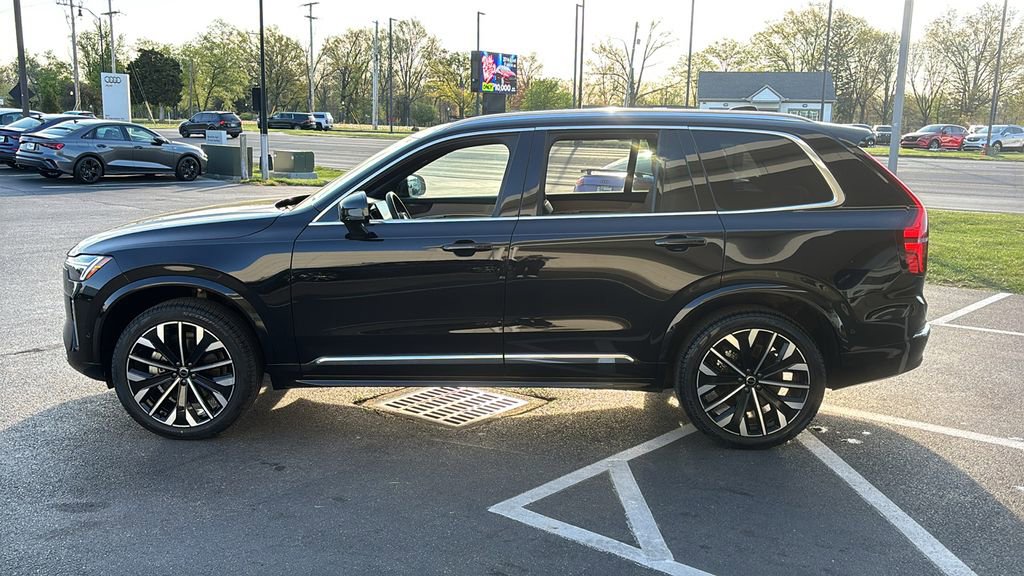 2025 Volvo Xc90 B5 Plus