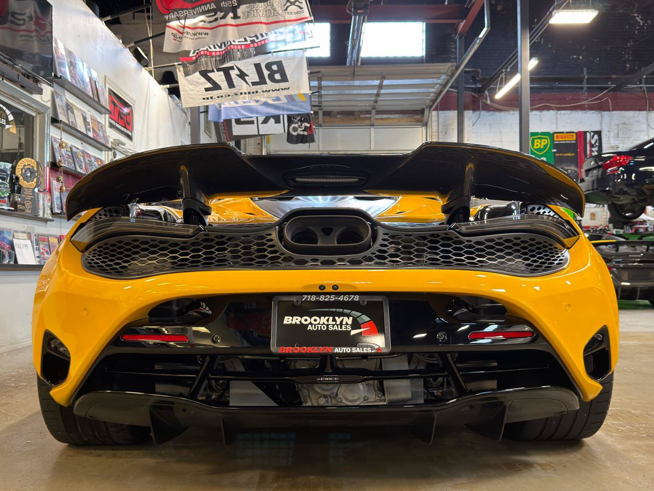 Used 2024 McLaren 750S Spider photo 7