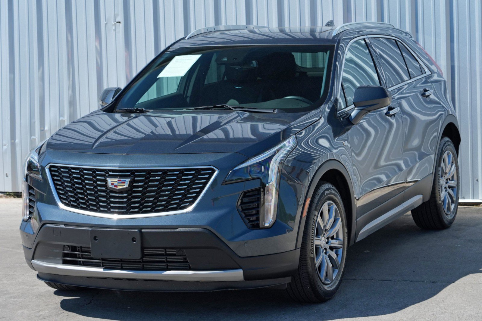 2020 Cadillac XT4 Premium Luxury