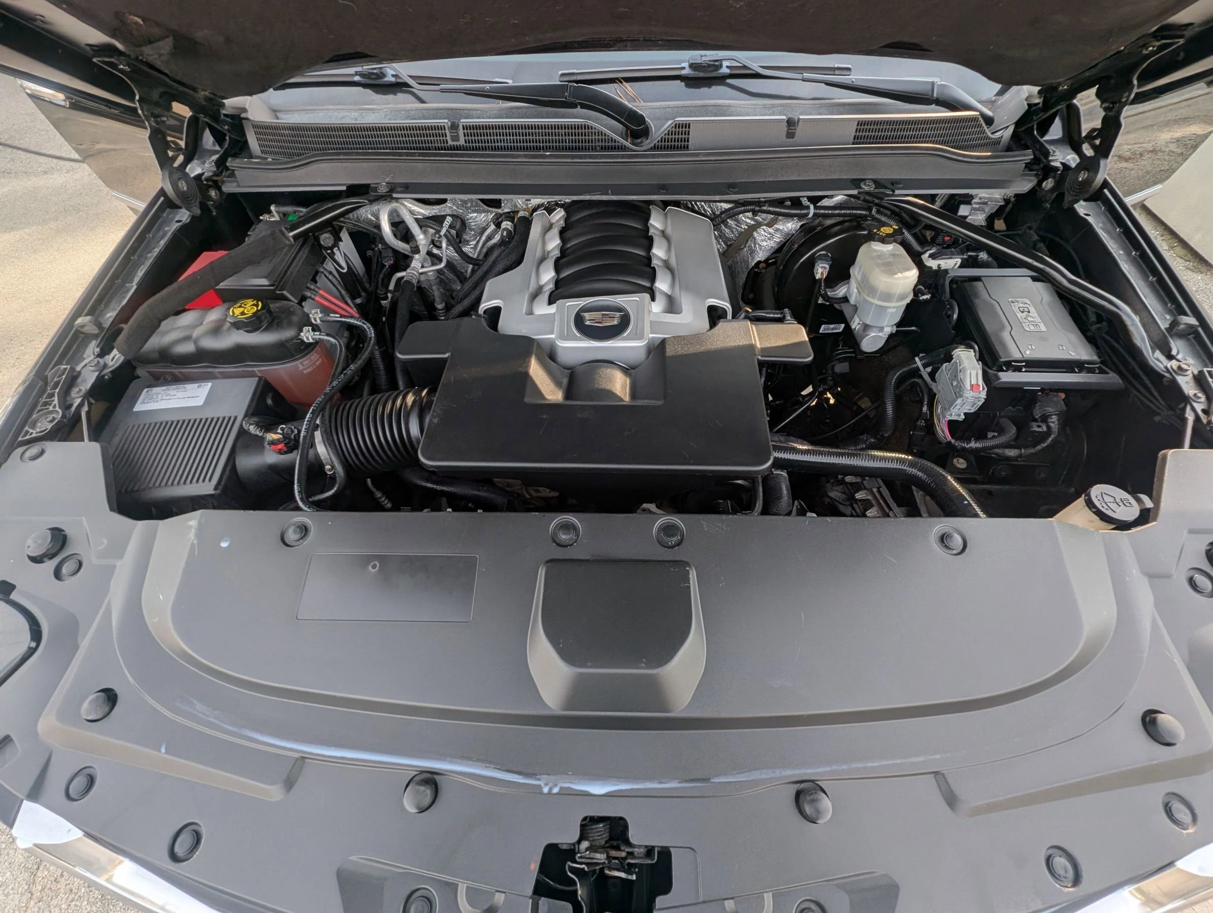 2016 Cadillac Escalade Luxury