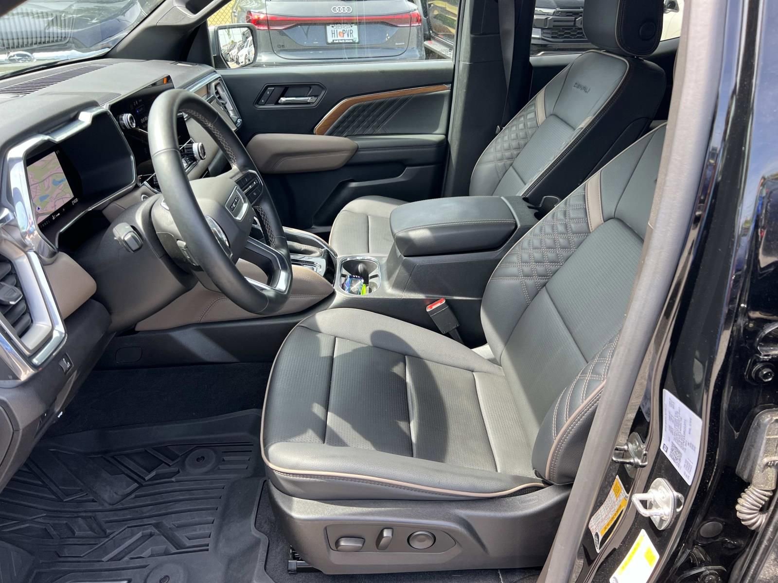 2024 GMC Canyon Denali