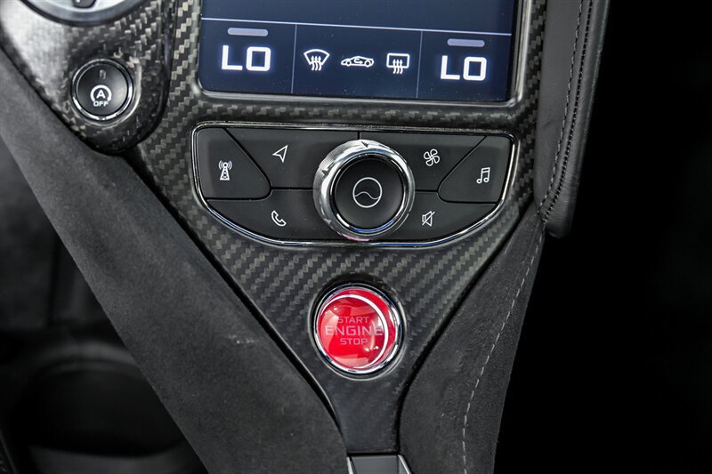 Used 2020 McLaren 720S Performance photo 33