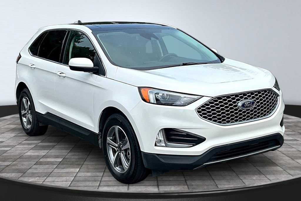 Certified 2023 Ford Edge SEL w/ Convenience Package