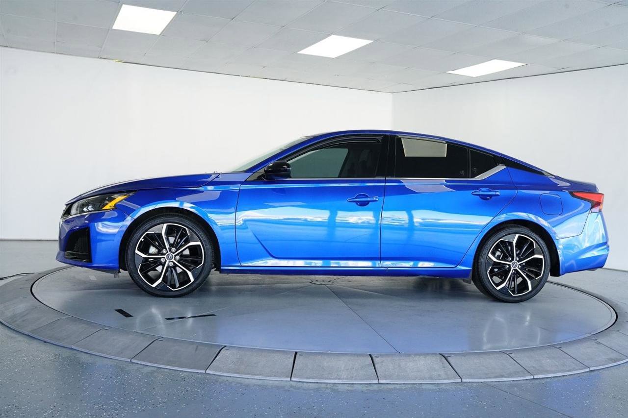 2025 Nissan Altima 2.5 SR