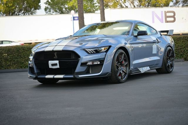 Used 2022 Ford Mustang Shelby GT500 w/ Carbon Fiber Track Pack